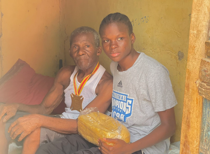 Black Princesses Captain Presents African Games Gold Medal To Her