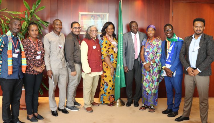 Youth Leaders for Health and their Mentors in a group photograph with His Excellency Kwesi Quartey, African Union Commission Deputy Chairperson (4th from right), after a presentation of a communique to him at the African Union, Addis Ababa, Ethiopia in January 2020.