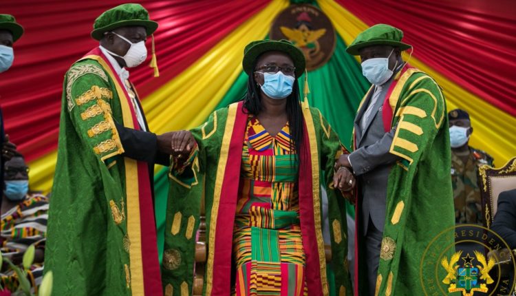 Professor Rita Akosua Dickson in the middle
