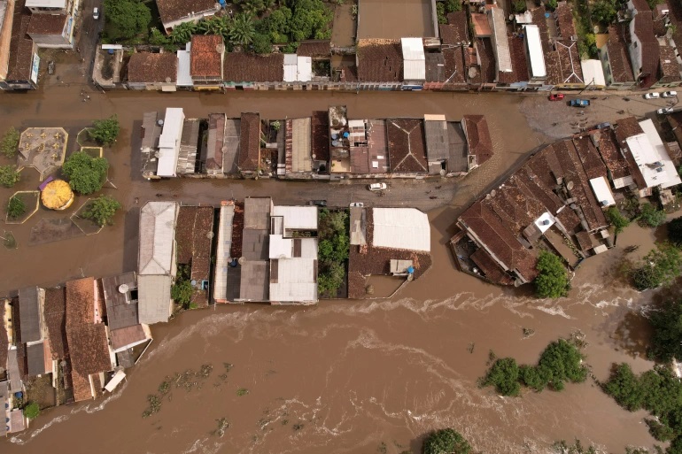 At least 20 dead in flooding in Brazil’s Bahia state | The Ghana Report