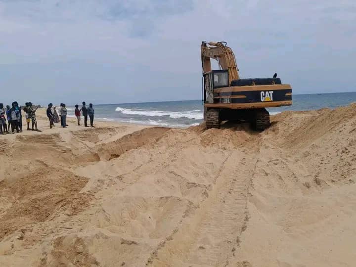 Azizadzi Sand Bar at Keta opened to mitigate floods