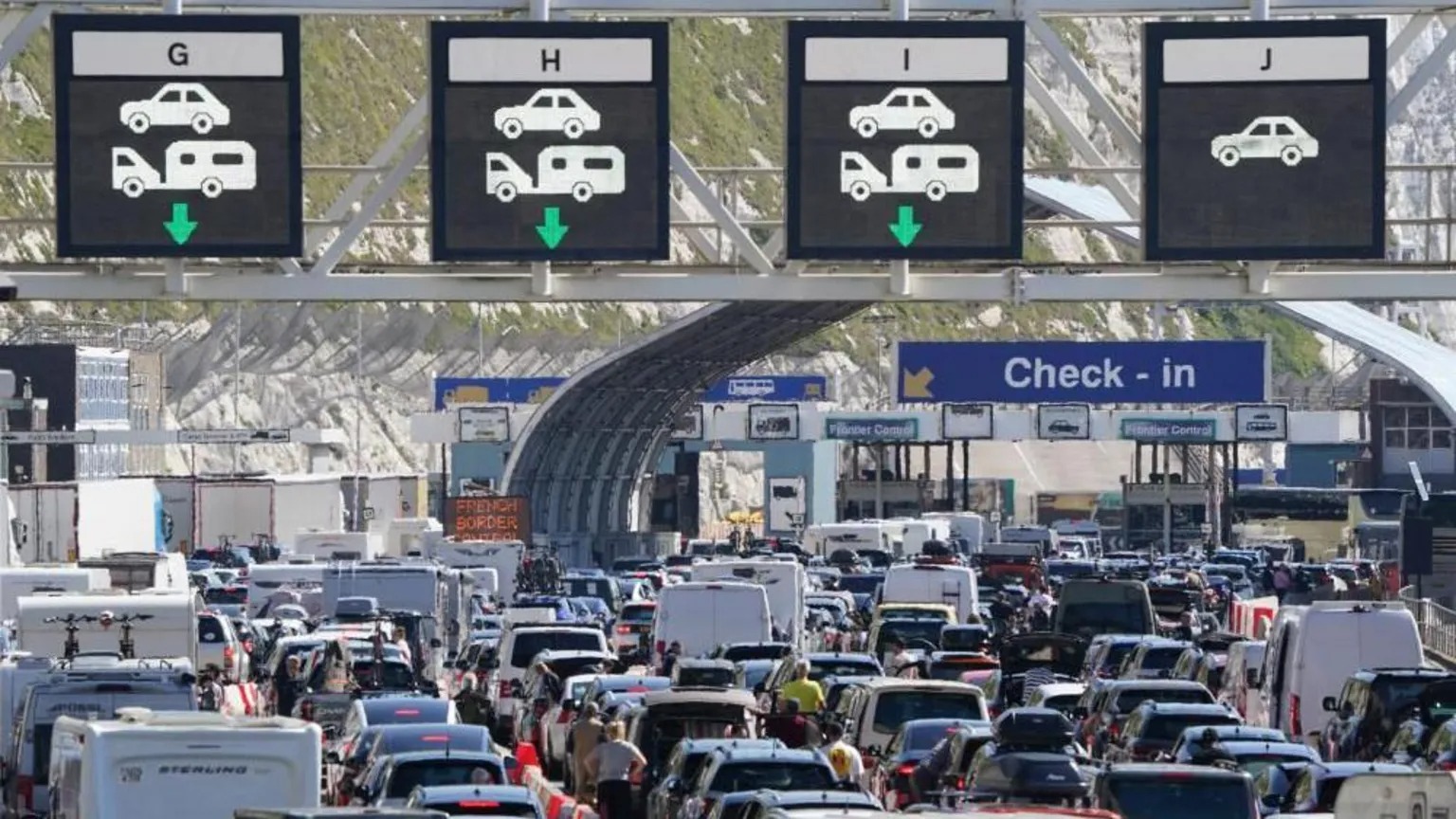 France suspends extra EU border checks at Dover after hours-long queues