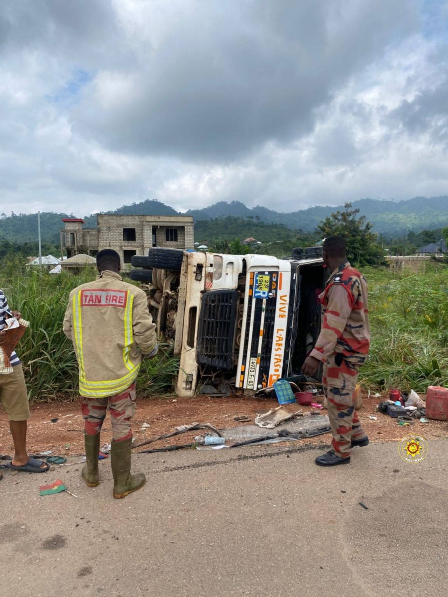 Two injured in gas tanker accident at Nkawkaw Apesika
