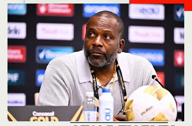 Stanley Menzo