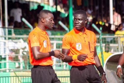 referees